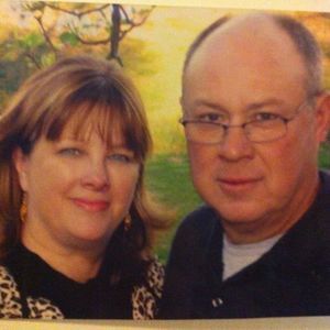 Meet your Posher, Lora